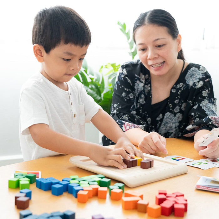 100 Counting Cubes