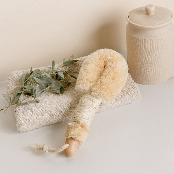 ZWS Essentials Dry Body Brush - Sustainable Body Brush, Plastic Free, Sisal Bristles, Vegan