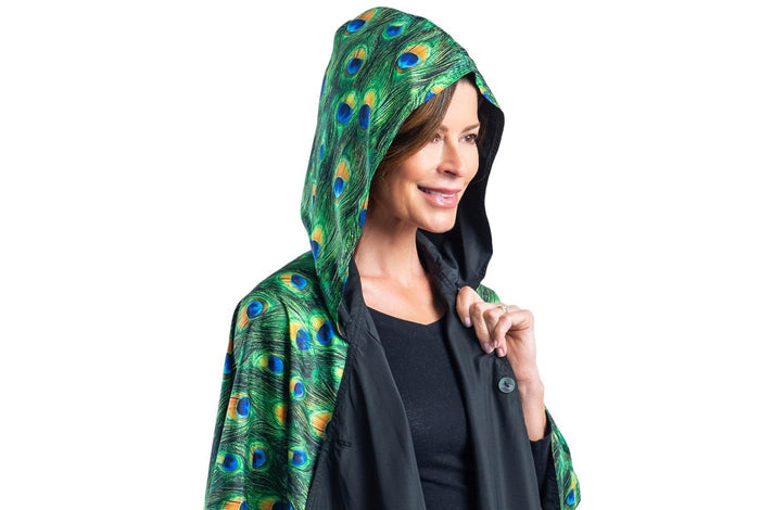 GG RainCaper Black With Peacock