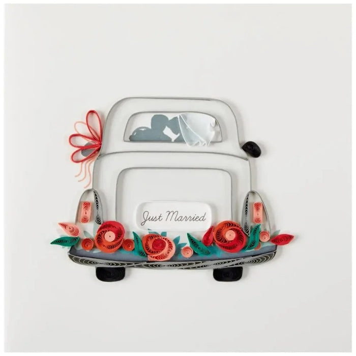 Luxury Wedding Greeting Card - Quilled Just Married Car
