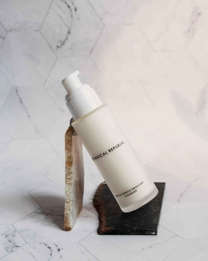 Revive Gentle Emollient Cleanser