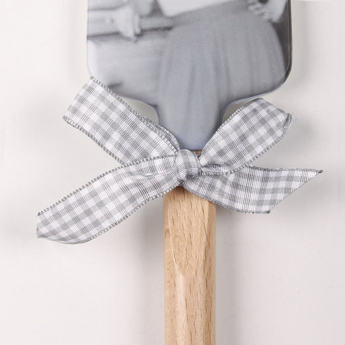 Spatula - Cupcakes Are Muffins That Believed